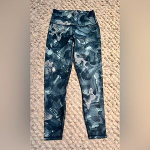 Fabletics Powerhold leggings Size XS